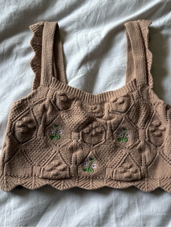 Hazel Moon Tops - Brown Knit Floral Appliqué Crop Tank Top